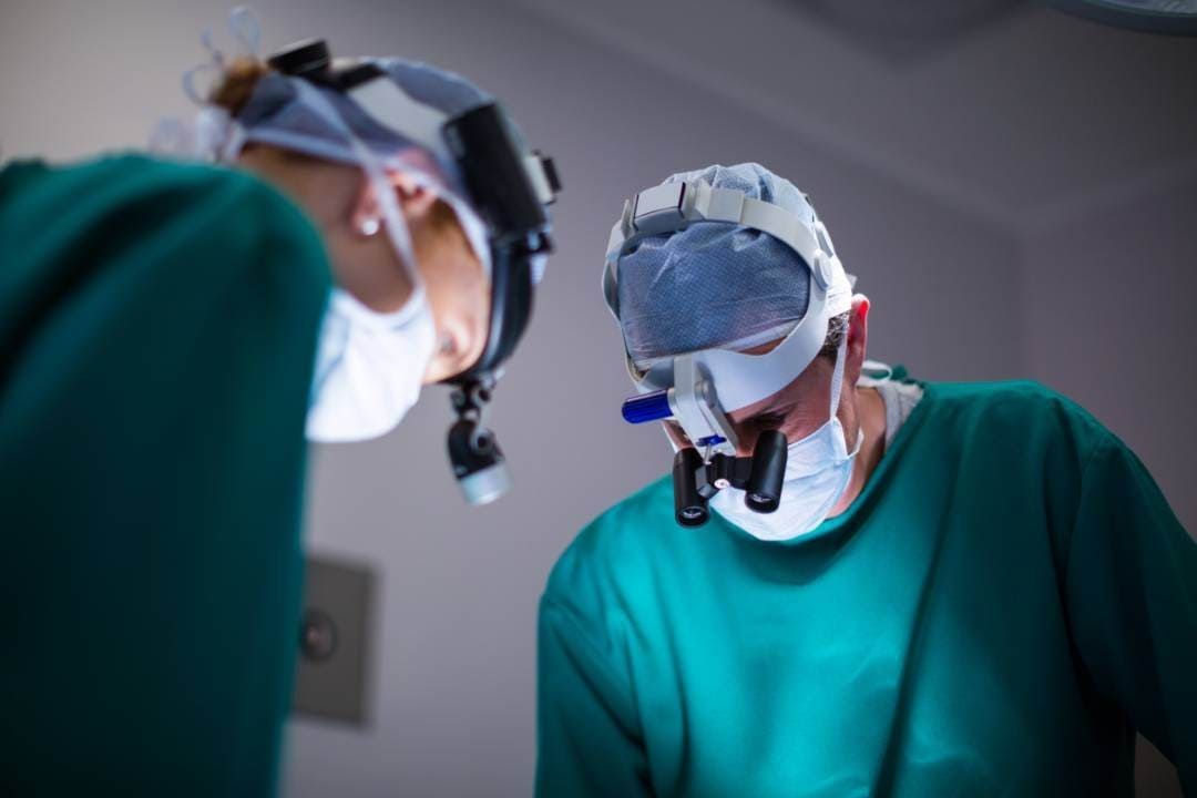 Qué técnicas existen para operar la presbicia